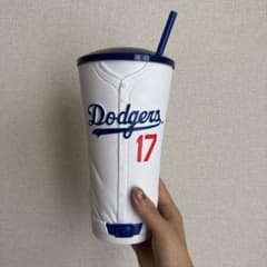 大谷翔平 ドジャース タンブラー 17番 - メルカリ