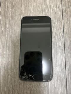 iPhone 8 ブラック 画面背面ひび割れありのサムネイル