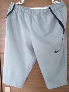 ナイキ(NIKE) 七分丈パンツのサムネイル