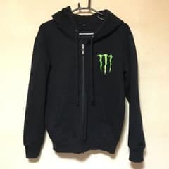 パーカーのサムネイル