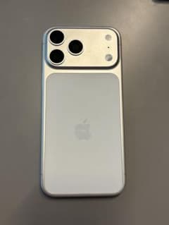 iPhone 17 Pro Max ホワイト モックアップ 模型のサムネイル