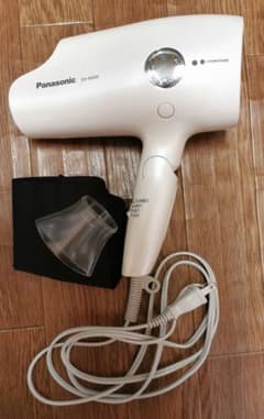Panasonic ドライヤー EH-NA95 ナノケア　ドライヤー　美品のサムネイル