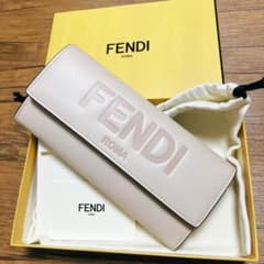 フェンディ　長財布　FENDI コンチネンタルのサムネイル