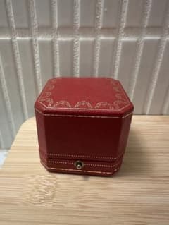 Cartier カルティエ リングケース 指輪用 空箱のサムネイル