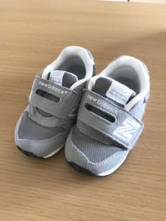 ニューバランス スニーカー 996 13.5のサムネイル