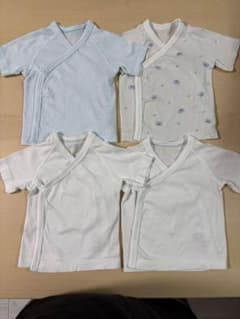 UNIQLO ベビー肌着 4枚セット 50-60cmのサムネイル