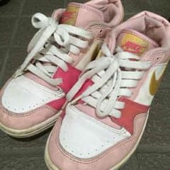 コロコロ様専用 2足で¥300 NIKE CONVERSEシリーズ激安セットのサムネイル