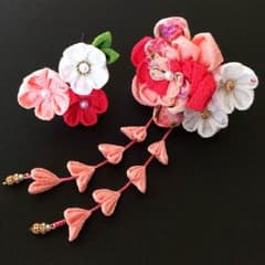 つまみ細工  髪飾り  ☆  ハンドメイドのサムネイル