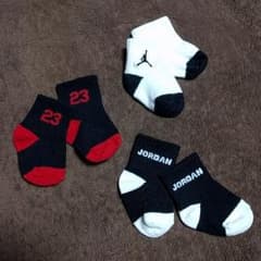 【いっち★きまぐれsale中★さん専用】JORDANベイビーソックス3点SET♡のサムネイル