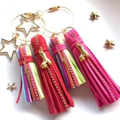 なっち様 専用☺︎ キスマイ 風 タッセル タッセルチャームのサムネイル