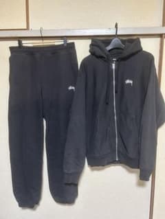 【希少】Stussy セットアップ　ベスト　パンツ 早い者勝ち！！ Stussy セットアップ ジップパーカー スウェットパンツ ブラック