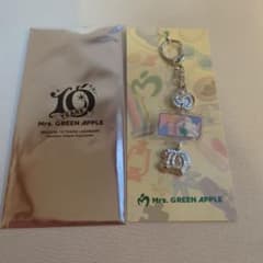 Mrs. GREEN APPLE 10周年記念キーホルダー - メルカリ