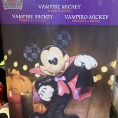 コストコ　ハロウィン　イベント　ジムショア ミッキー ドラキュラの置物