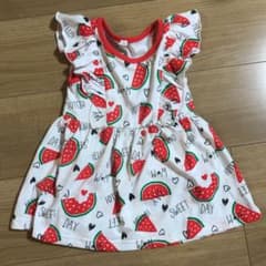 新品 スイカ柄 ワンピースのサムネイル