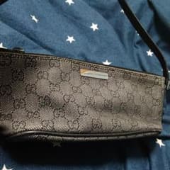 GUCCI ポーチのサムネイル