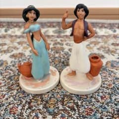 レア美品 アラジン ジャスミン フィギュア 2体セット ディズニーシーのサムネイル
