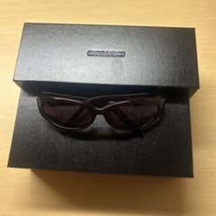 BLUE ELEPHANT EXCLUSIVE COY brickサングラスのサムネイル