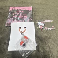 スシローハローキティ 第2弾　ミニチャーム　いくら　ピック　エビ　2点セットのサムネイル
