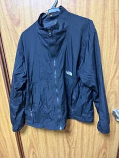 THE NORTH FACE ナイロンジャケット ブラック Mサイズのサムネイル
