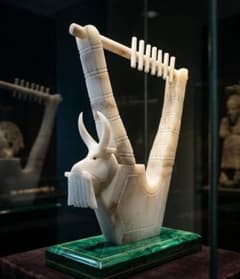 美しい大理石 オブジェ メソポタミア文明 古代都市ウルで発掘 ウルの