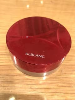 ソフィーナアルブラン　潤白美肌ルースパウダーのサムネイル