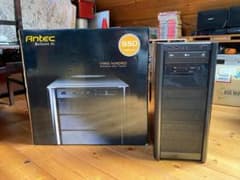 Antec ThreeHundred ATX PC ケース 電源等パーツ付のサムネイル
