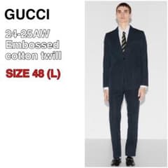 新品 25年現行 GUCCI エンボスツイル セットアップ スーツ 保存袋 48 