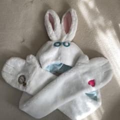 ディズニー 不思議の国のアリス 白うさぎ マフラーキャップ ファン