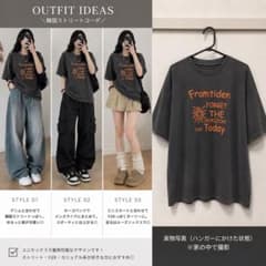 【新品】Framtiden ロゴプリント 半袖Tシャツ チャコールグレーのサムネイル