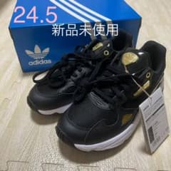 アディダス　厚底スニーカー（レディース）24.5のサムネイル