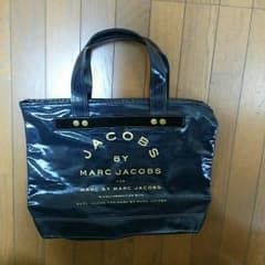 ▲レモネード▲様専用   未使用☆マークバイ ジェイコブスのエナメルバッグのサムネイル