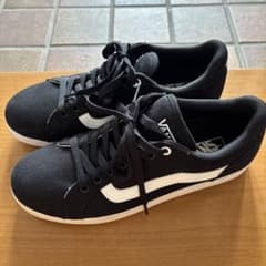 VANS スニーカーのサムネイル