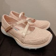 新品未使用　軽い靴のサムネイル