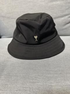 ami paris バケットハットのサムネイル