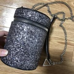 GUESS ショルダーバッグ グリッター 今日までのサムネイル