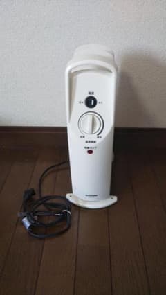 アイリスオーヤマ　ミニオイルヒーター　IOH-505K　ホワイトのサムネイル