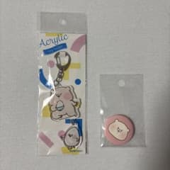 ともだちはくま　アクリルキーホルダーと缶バッジのサムネイル