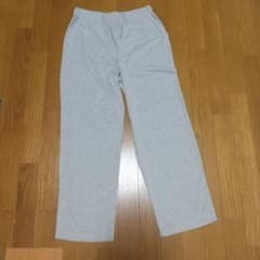 新品.未使用のレディース ルームパンツ グレー Mサイズのサムネイル