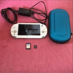 PSVITA2000型ブルー(超お得なセット)のサムネイル