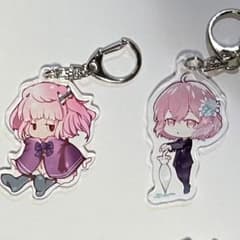 nqrse アクリルキーホルダーのサムネイル