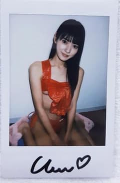 超絶可愛い☆八掛うみ 直筆サイン入りチェキ☆ヌーブラ見え② - メルカリ
