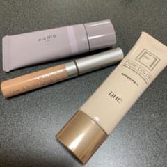 コンシーラーのサムネイル