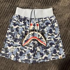 A Bathing Ape シャークプリントショートパンツ Mサイズ - メルカリ