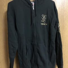 松井珠理奈 パーカーのサムネイル