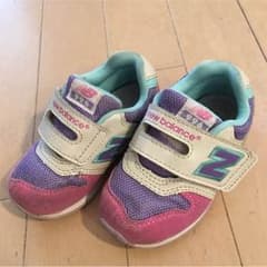 ニューバランス 13.5cmのサムネイル