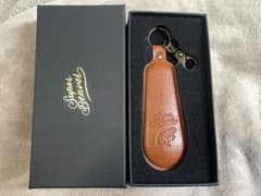 SUPERBEAVER　レザーキーホルダー　ブラウンのサムネイル