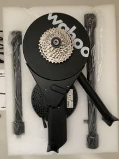 Wahoo KICKR CORE ローラー台　★スプロケット付き★のサムネイル