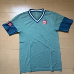 ユニクロテニスTシャツXSサイズ　グリーン