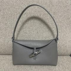 Longchamp ロンシャン ショルダーバッグ❤️10230HPNP55 - メルカリ