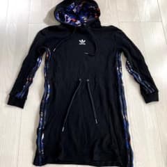 みき様　専用商品となります。アディダスオリジナルス　スウェットワンピースのサムネイル